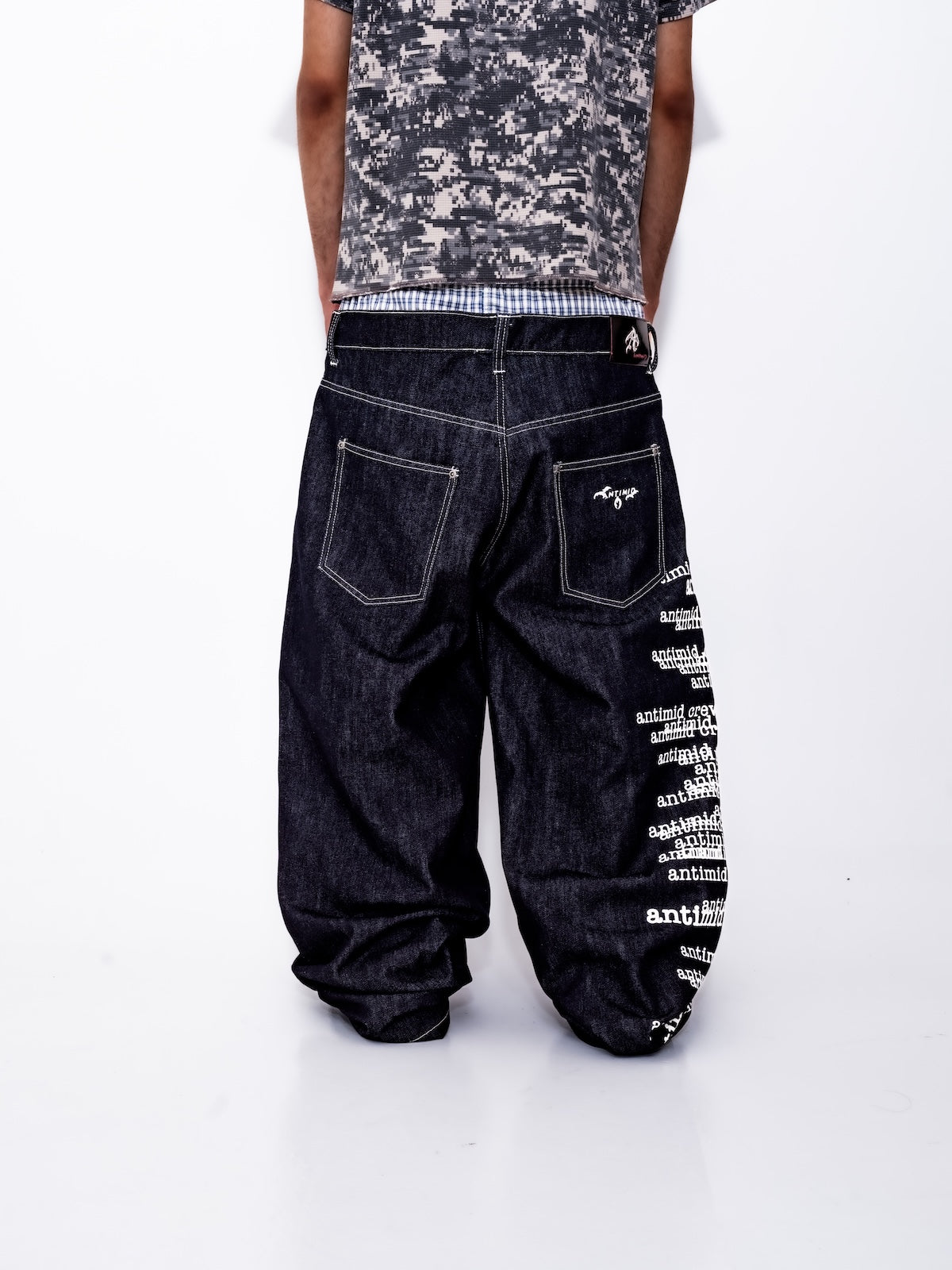 ANTIMID CREW DENIM