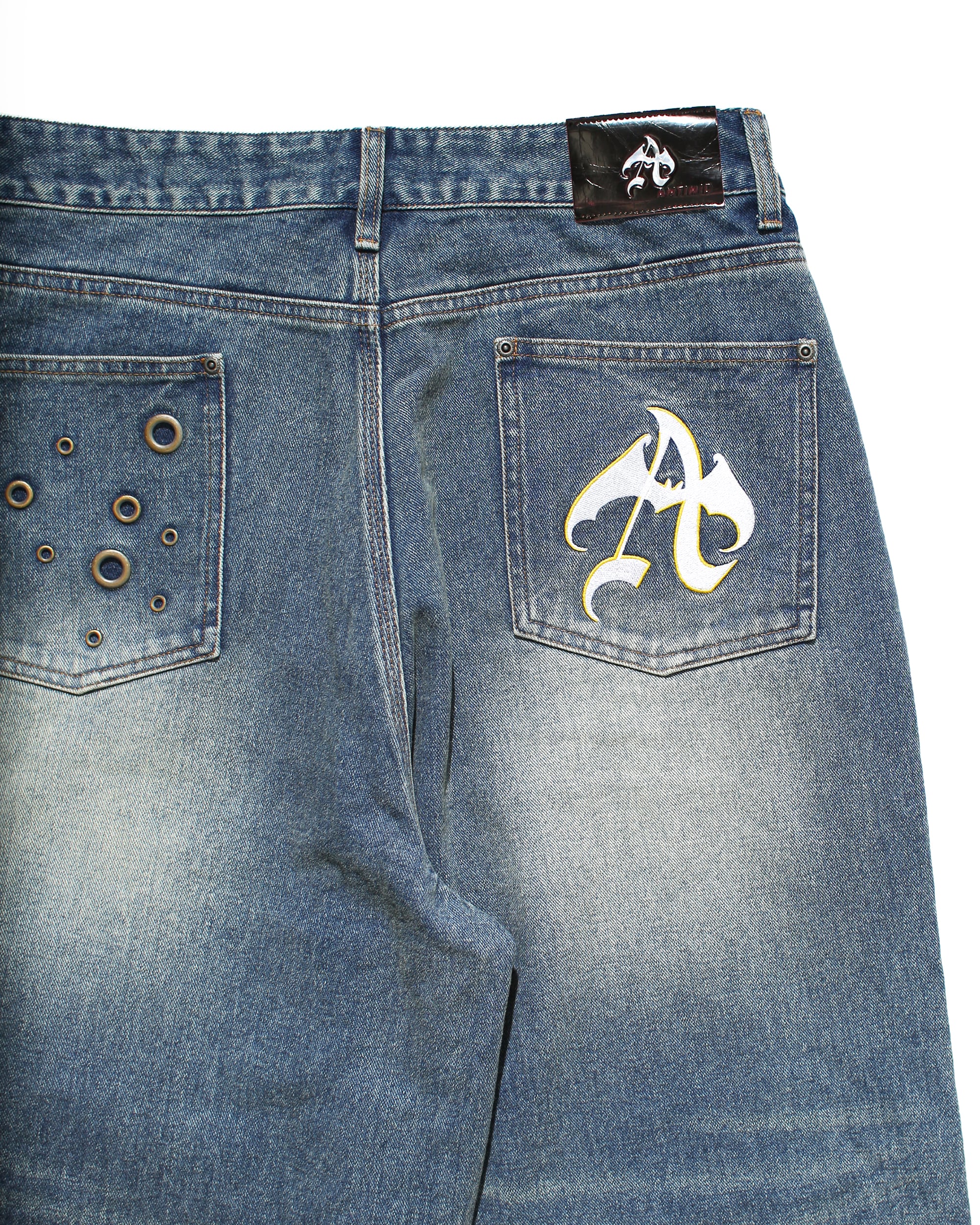 EYELET BAGGY DENIM – ANTIMID EYELET BAGGY DENIM – ANTIMID