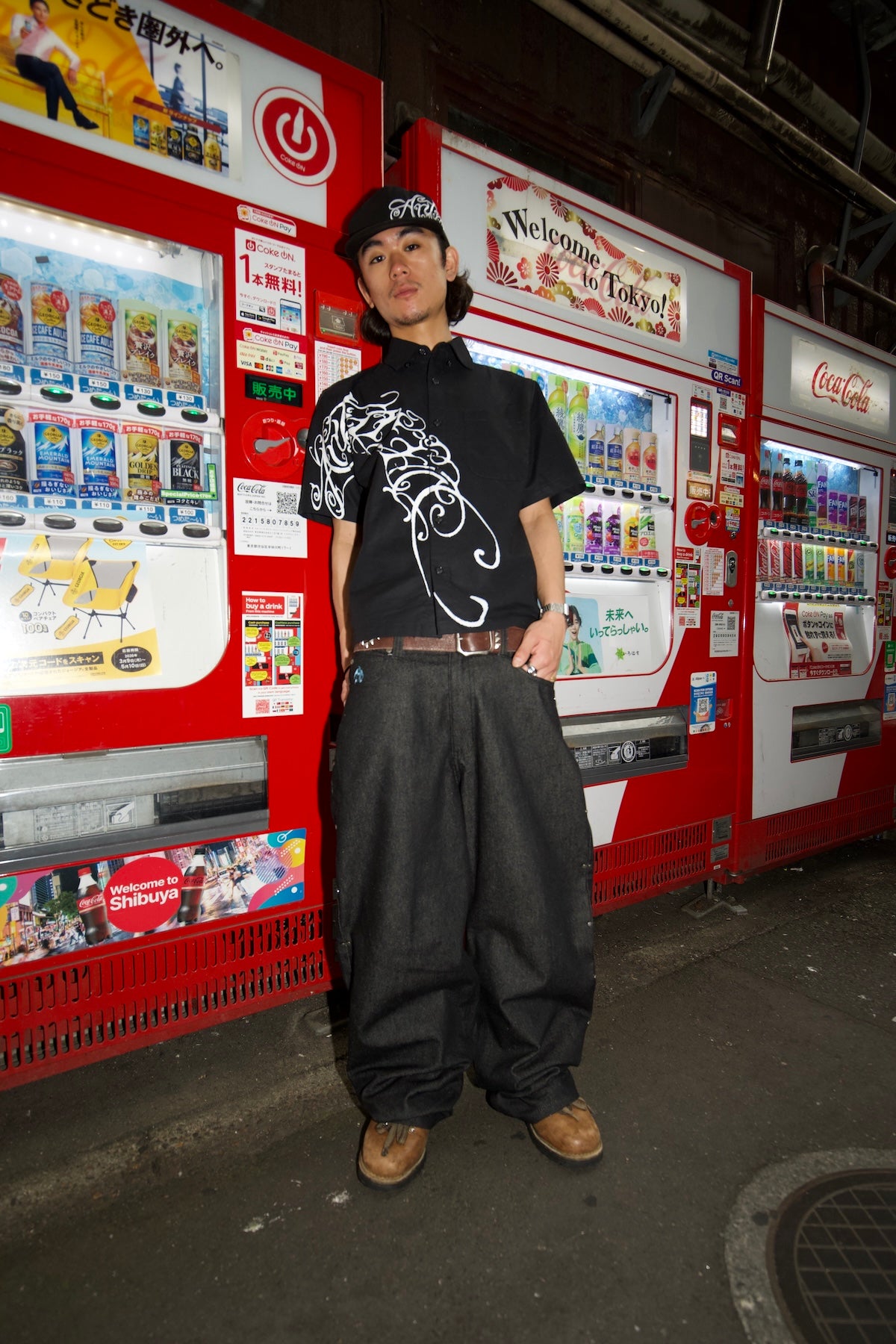 ANTIMID SCRIPT LOGO SHIRT
