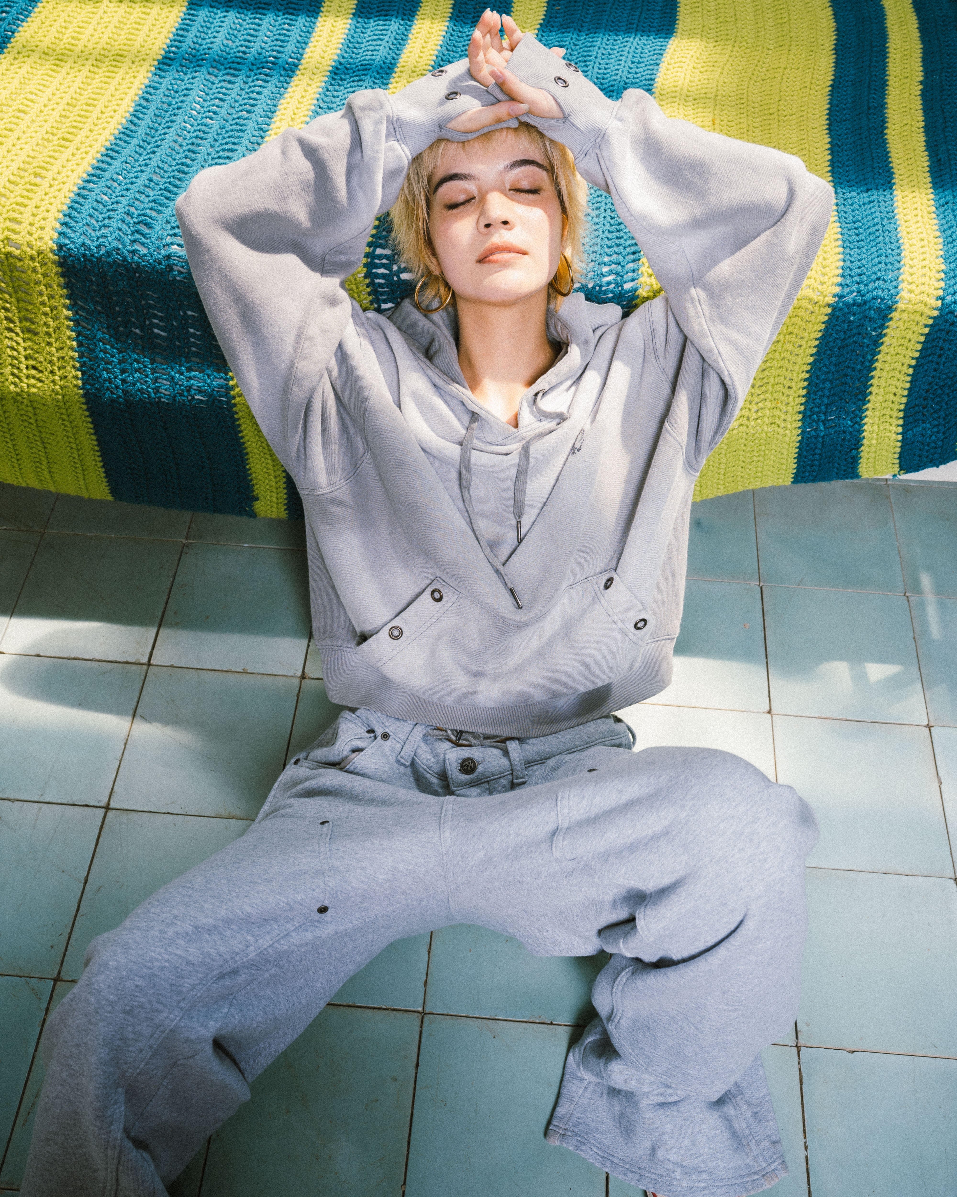ANTIMID STUDS HOODIE