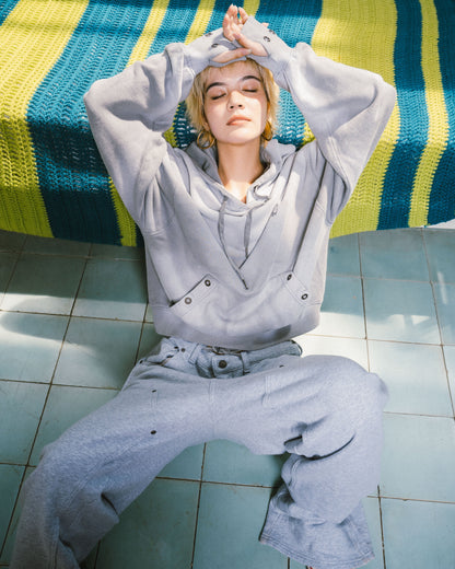 ANTIMID STUDS HOODIE